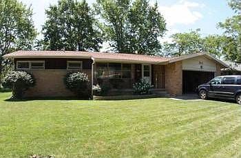 1st image of 282 Margaret Pl