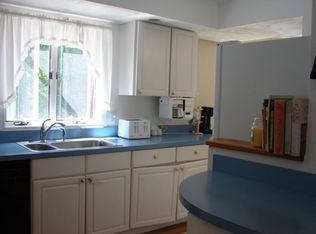 54 Orchard St, Merrimac, MA 01860