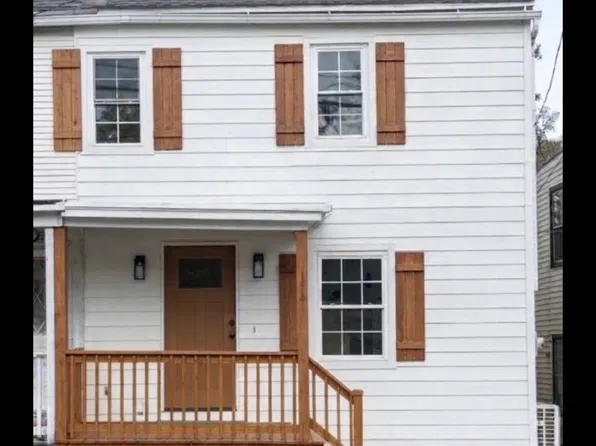 205 Erie St, Dauphin, PA 17018