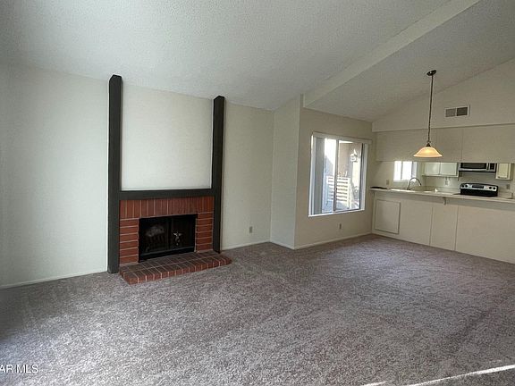 5th image of 463 Arbor Lane Ct APT 201