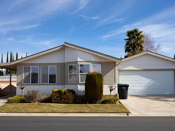 2nd image of 10961 Desert Lawn Dr Spc 221