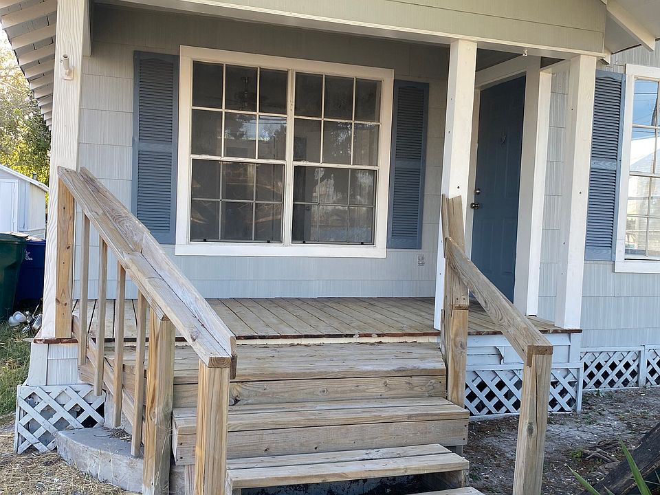 1st image of 1305 S Brownlee Blvd