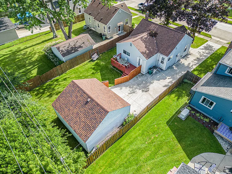 3846 Prairie Ave — Photo 4