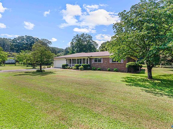 2nd image of 79 Baldwin Rd