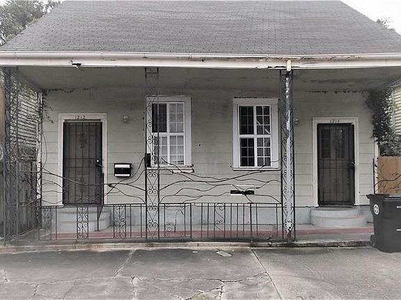 2nd image of 1212-14 Louisa St