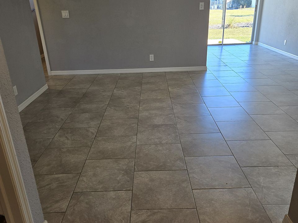 Living/dining room