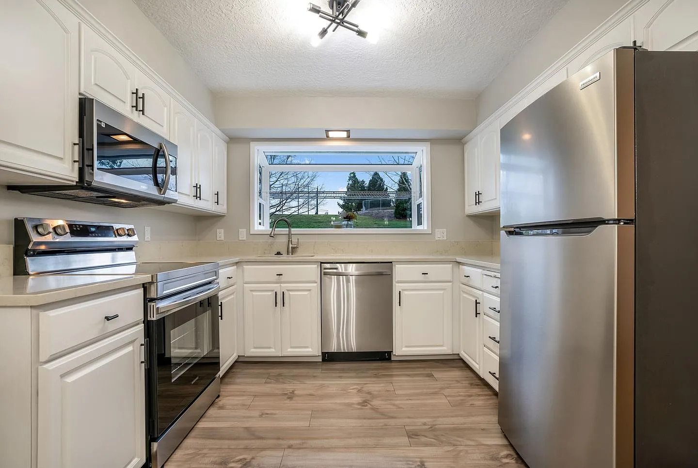 Wonderfully remodeled Beaverton home by Nike HQ — Photo 3