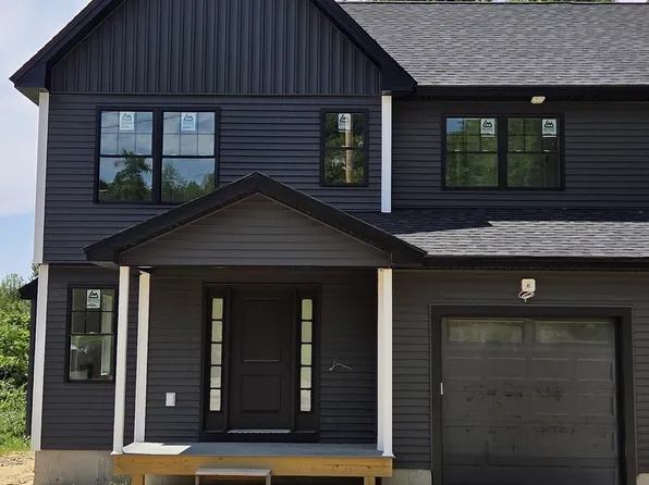 792 Massachusetts Ave #792, Lunenburg, MA 01462