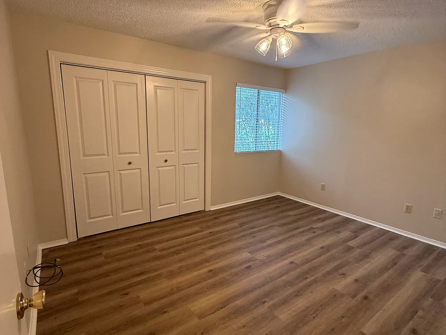 2 bed, 900 sqft, $875 — Photo 4