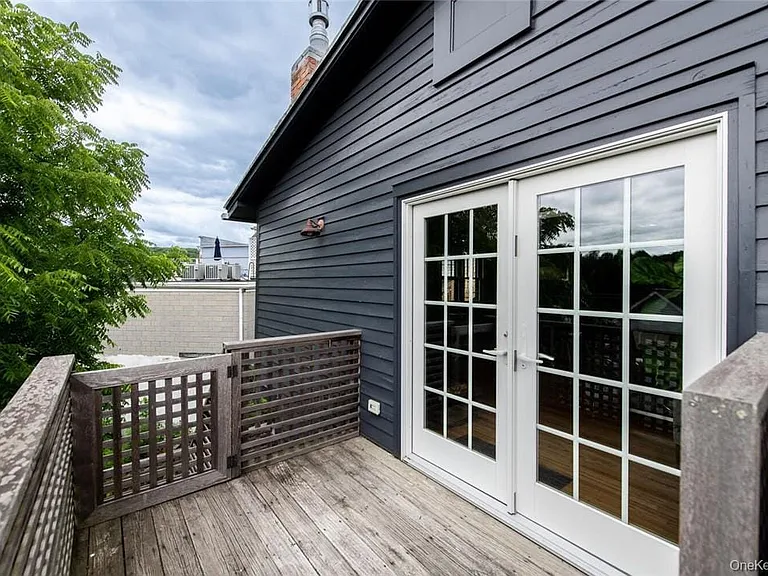 44 Main St #2 — Photo 21