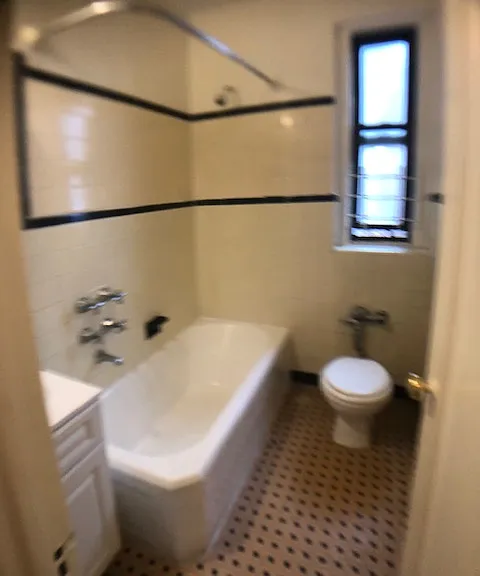 45 Tennis Ct #3Z — Photo 2