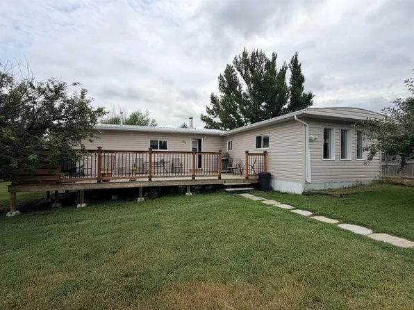 205 2nd St W, Munson, AB T0J 2C0