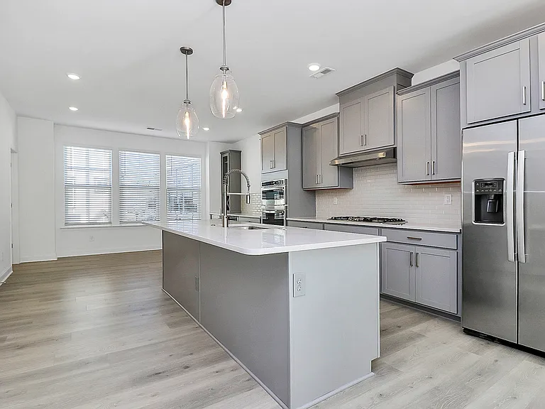 707 Hoke Ln — Photo 8