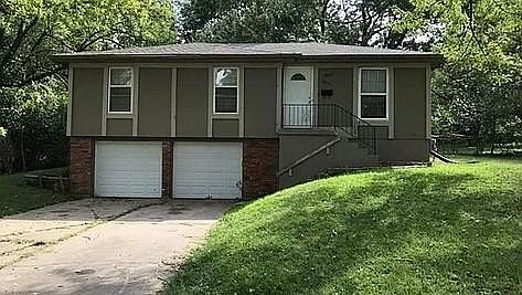 1st image of 10401 Sycamore Ave