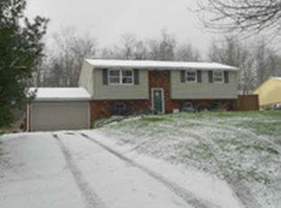 492 Maplewood Dr, Steubenville, OH 43952