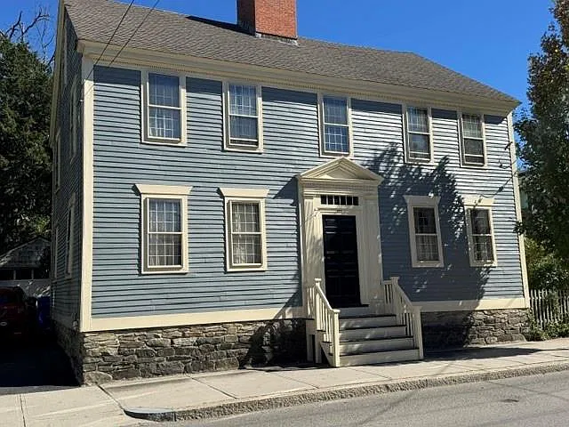 1 bed, 1.0 bath, 910 sqft, $950 — Photo 1