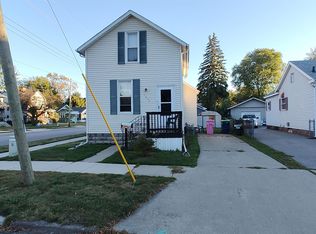 2020 2nd St, Bay City, MI 48708