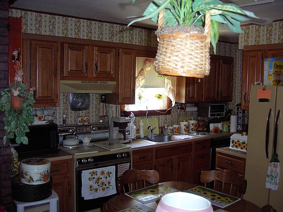 2nd image of 501 Bloomingdale Ave