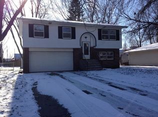 125 Dolores St, Oswego, IL 60543