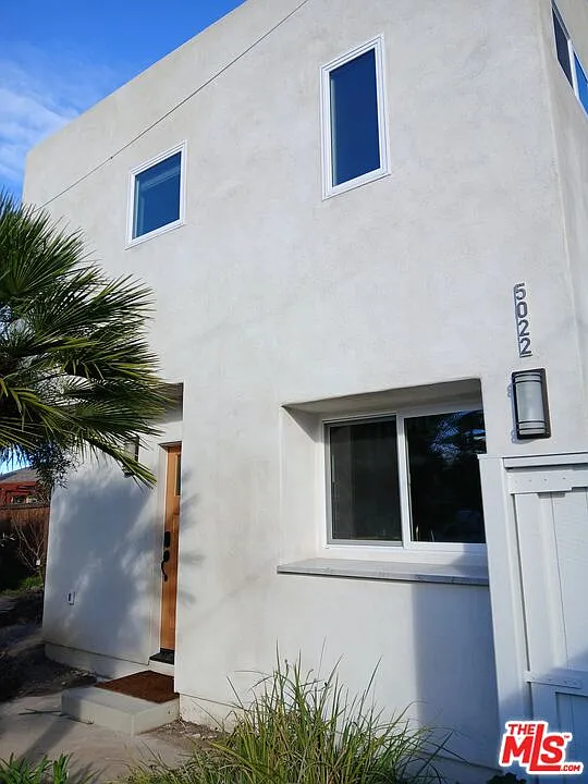 Building Photo - 5022 E Mountain View Dr