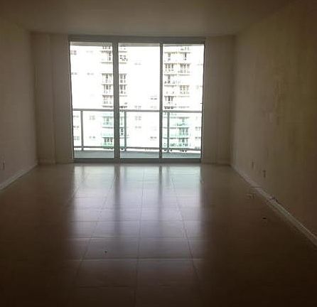 2nd image of 19390 Collins Ave APT 1008