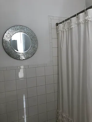 Rented by Capri Jet Realty Corp | media 14