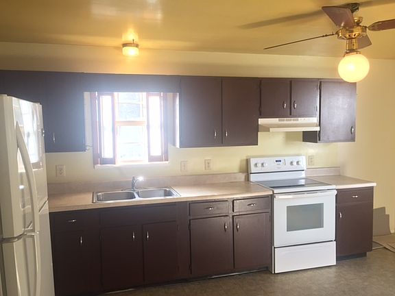 3rd image of 1112 Worthington Ct