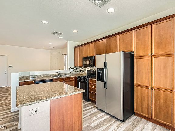 3rd image of 3636 Remington Grove Ave