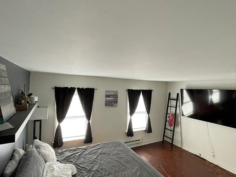 123 S Church St #3 — Photo 6