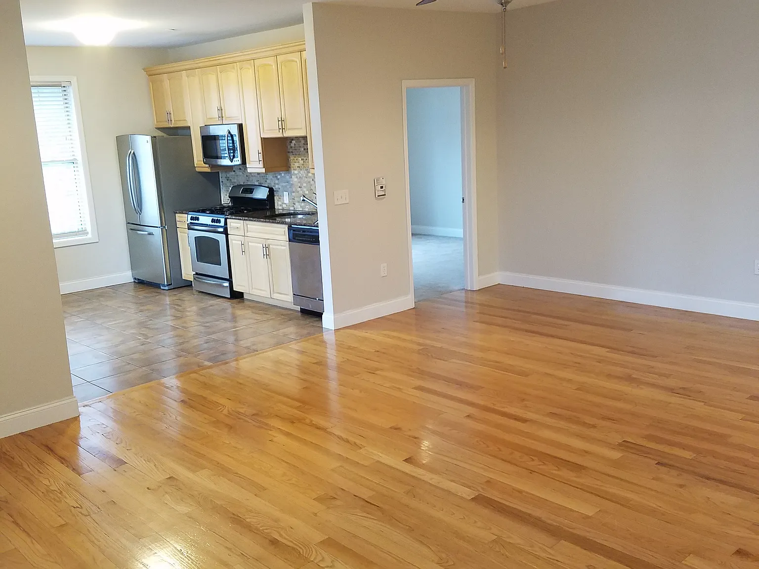 245 Avenue E — Photo 4