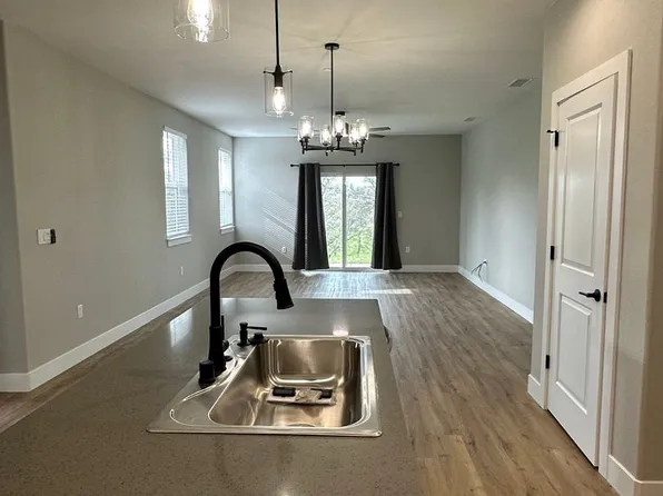 19735 & 19737 Indian Creek Drive