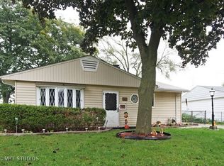 151 George Rd #258, Wheeling, IL 60090