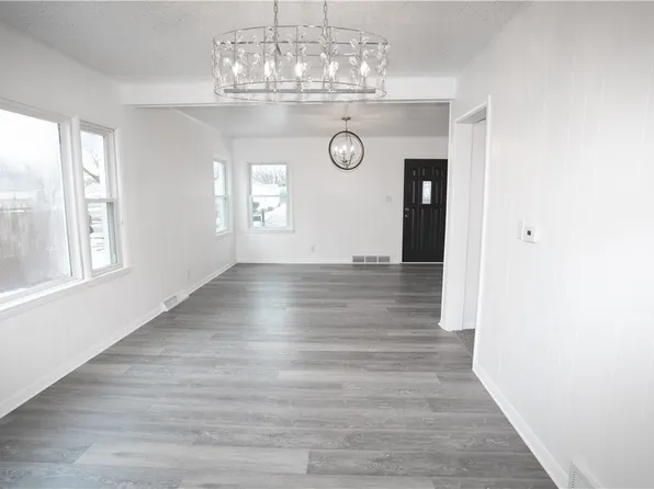 4105 1st St, Des Moines, IA 50313