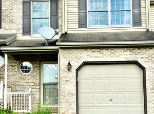 50 Nottingham Dr, Mechanicsburg, PA 17050