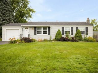 5969 Alastair Dr, Cicero, NY 13039