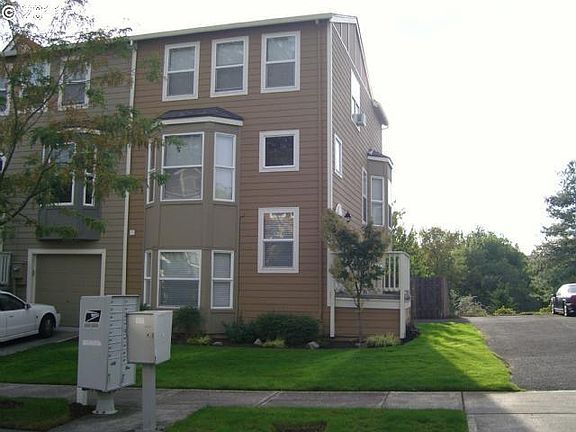 5th image of 151 NE 75th Ave