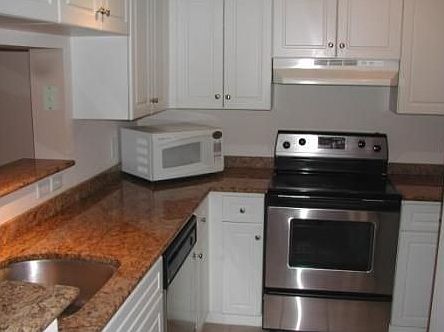 3rd image of 4412 Tuscany Way