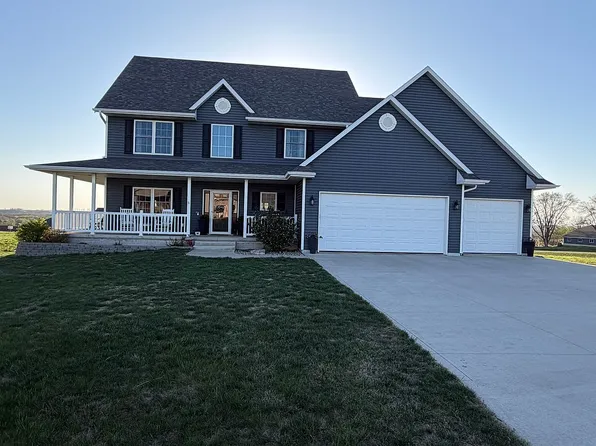 1319 22nd St, Hawarden, IA 51023