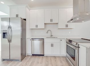 14 William St APT 7, Worcester, MA 01609