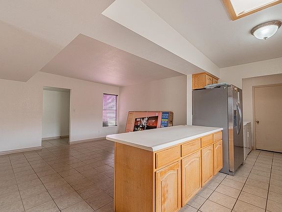 4th image of 2420 W 13th Pl