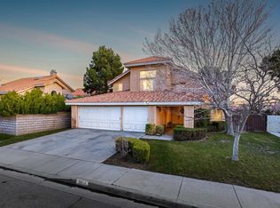 3614 W Avenue J2, Lancaster, CA 93536