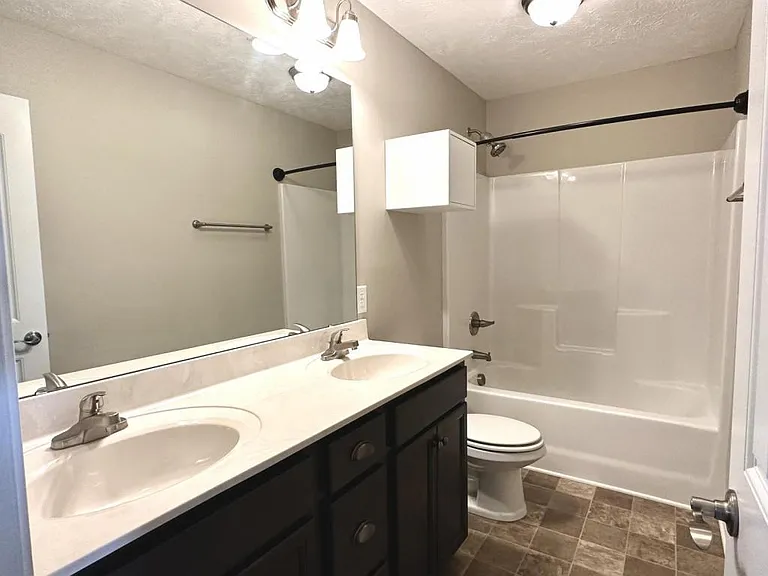 6311 Jacobs Creek Cir — Photo 16