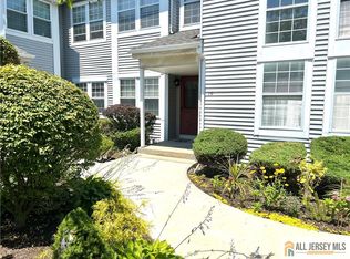 1 Melborn Dr #1C, Monroe Township, NJ 08831