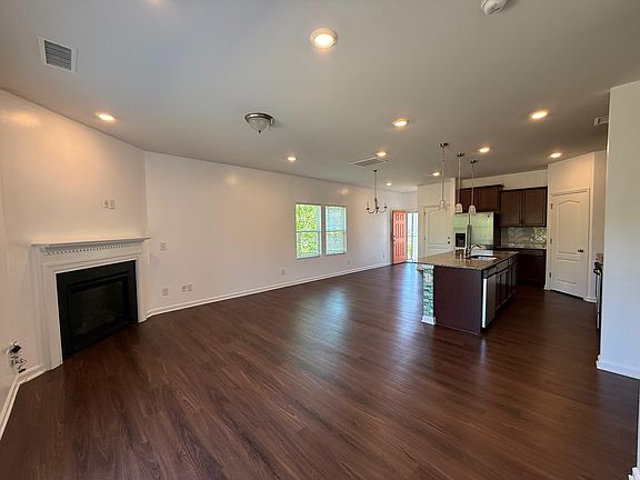 3rd image of 1761 Clayfire Dr #1