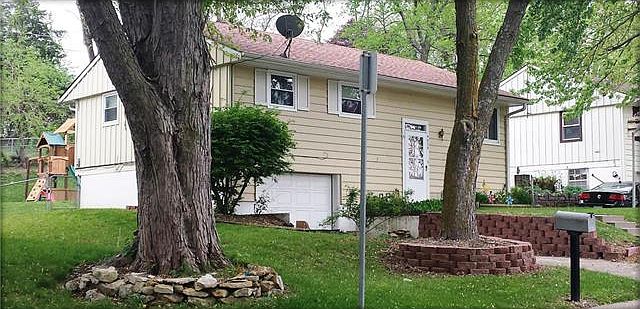 1st image of 4710 Valley Ln