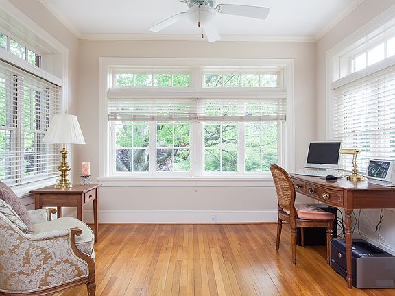 5th image of 3414 Monument Ave Unit 201
