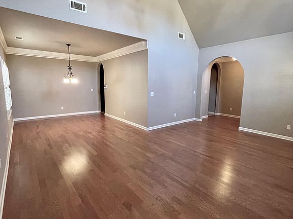5th image of 6179 Longmeadow Ct