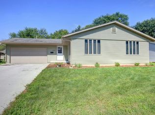 1603 Rutledge Dr, Urbana, IL 61802