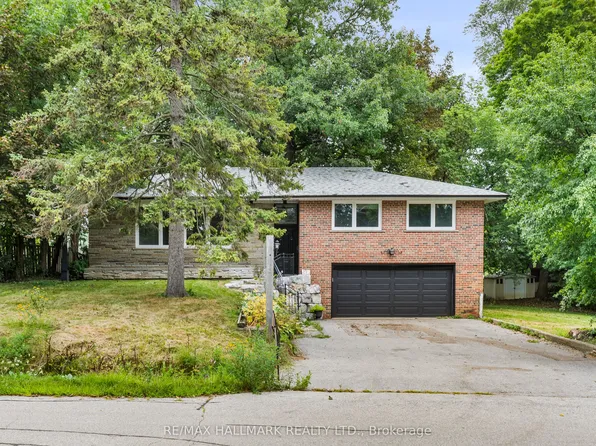 541 Rouge Hills Dr, Toronto, ON M1C 2Z9