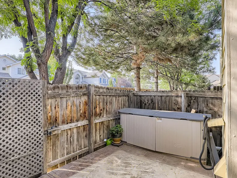 10587 W Maplewood Dr #F — Photo 11